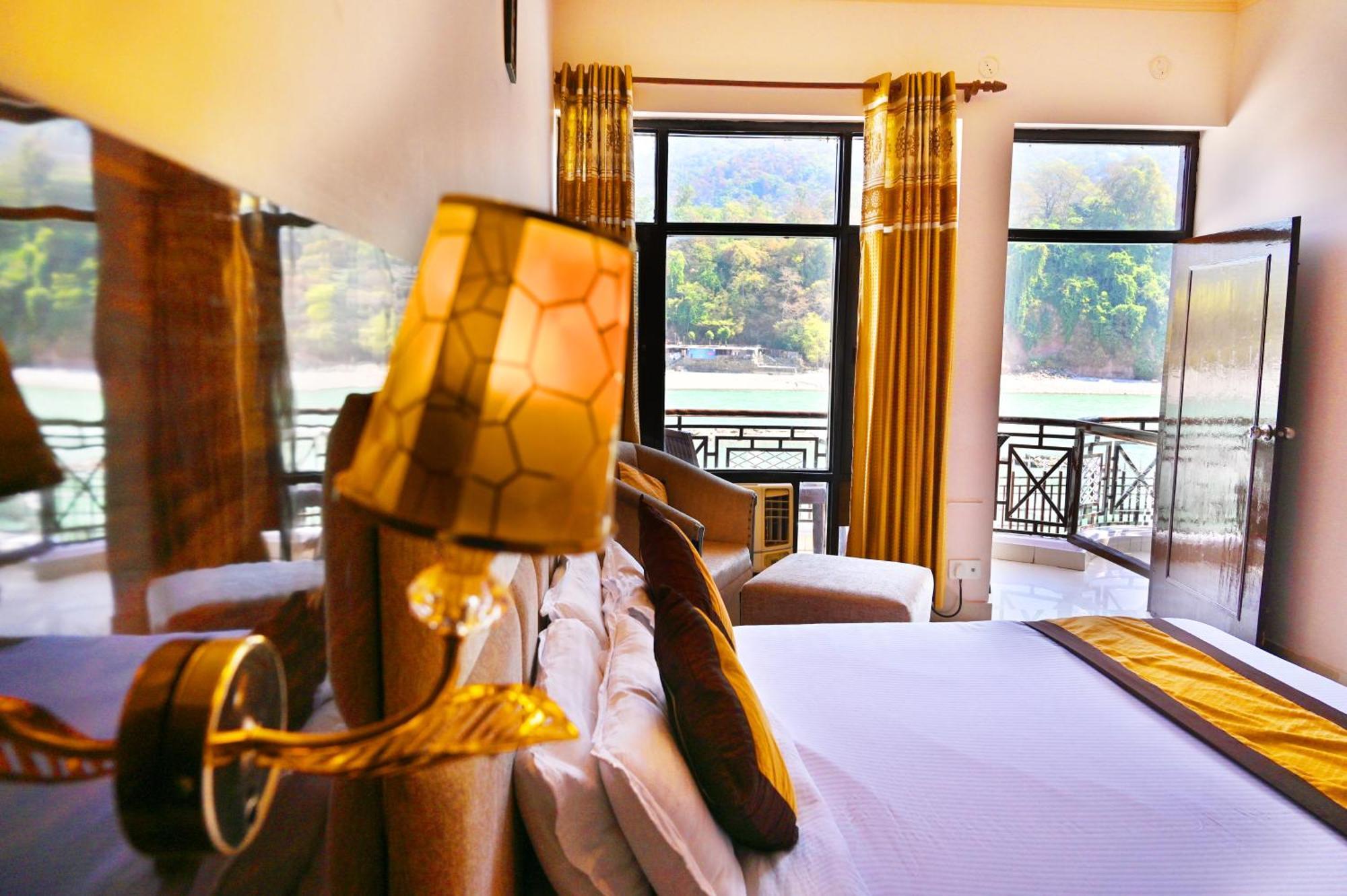 Hotel Prasanna Inn Rishīkesh Eksteriør billede