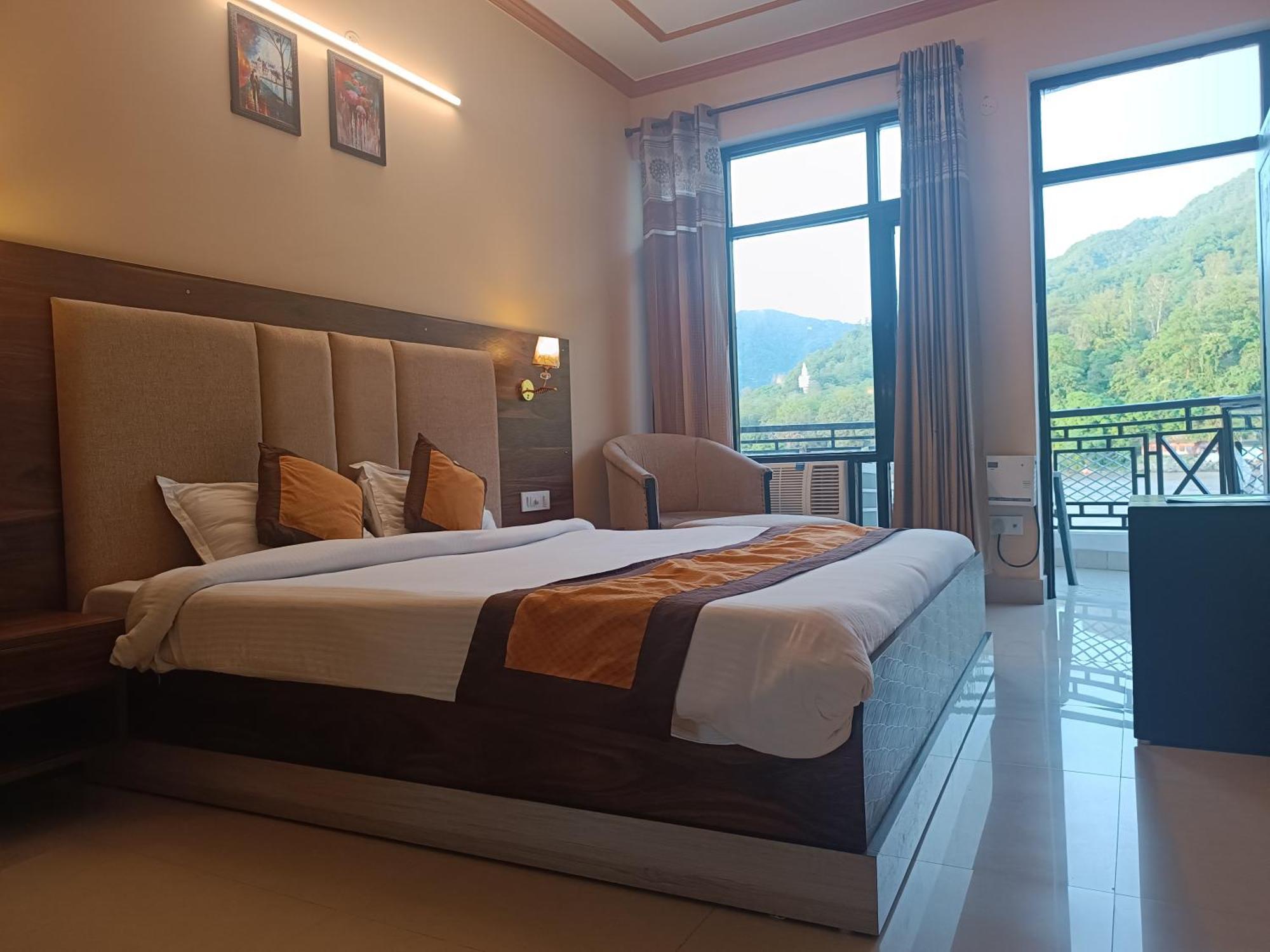 Hotel Prasanna Inn Rishīkesh Eksteriør billede