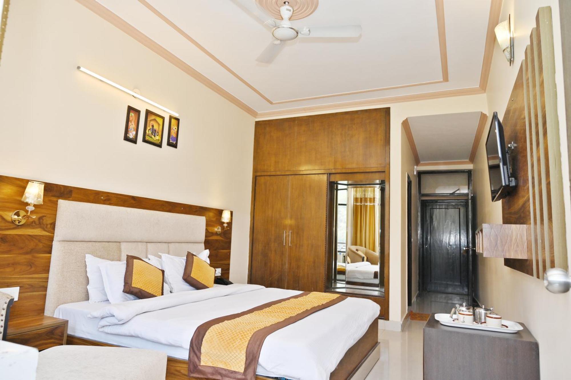 Hotel Prasanna Inn Rishīkesh Eksteriør billede